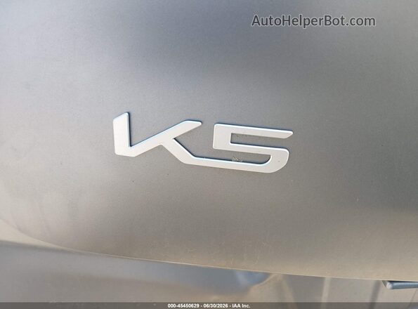 KNAG44J84T5472849 2026 KIA K5 Gray 