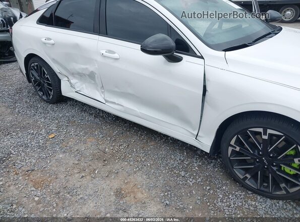 KNAG44J86T5429422 2026 KIA K5 White Front view