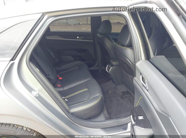 KNAG44J87T5411219 2026 KIA K5 Gray Vista de la etiqueta del VIN
