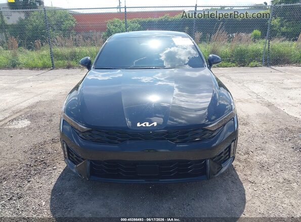 KNAG44J89T5415059 2026 KIA K5 Black Սալոնի հետևի տեսք