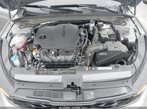 KNAG64J78T5400697 2026 KIA K5 Gray უკანა ხედი