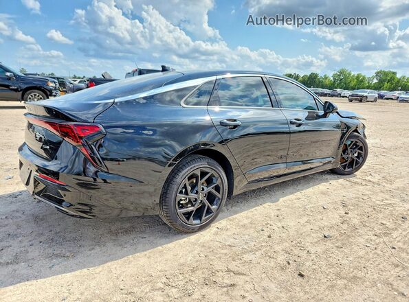 KNAG64J79T5447351 2026 KIA K5 Black Tył prawy