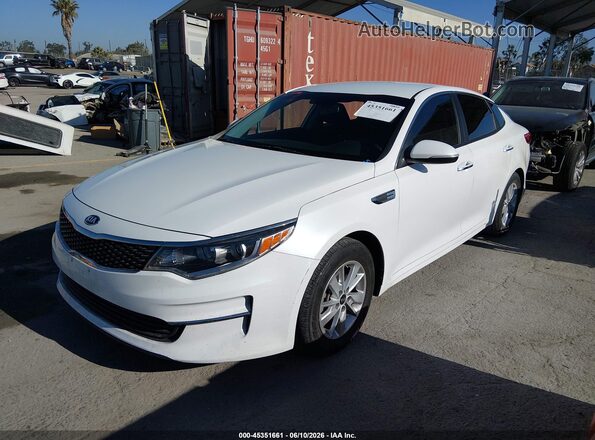 KNAGT4L34H5156153 2017 KIA OPTIMA White 