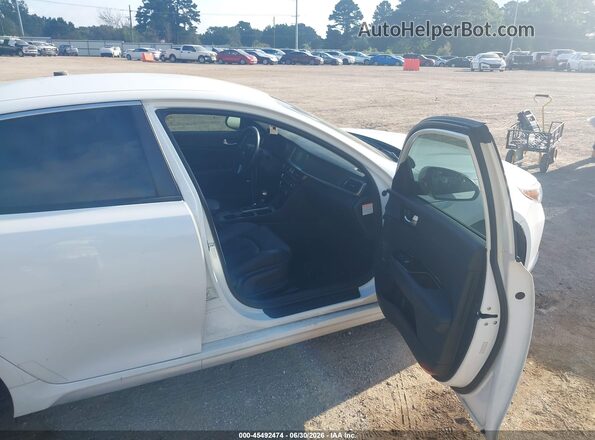 KNAGU4LC2H5007057 2017 KIA OPTIMA HYBRID White Front interior view