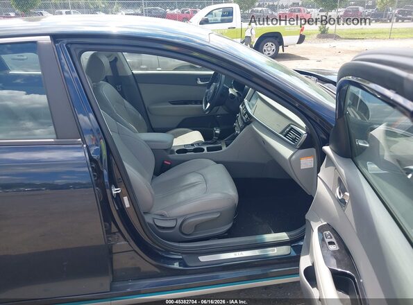 KNAGV4LD0H5013333 2017 KIA OPTIMA PLUG-IN HYBRID Dark Blue Front interior view