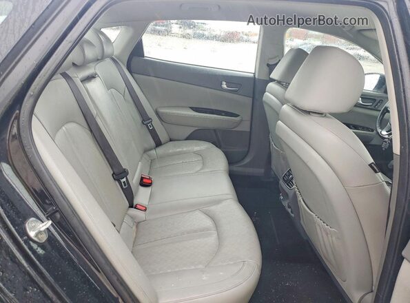 KNAGV4LD7H5018075 2017 KIA OPTIMA Black Widok tylnych siedzeń