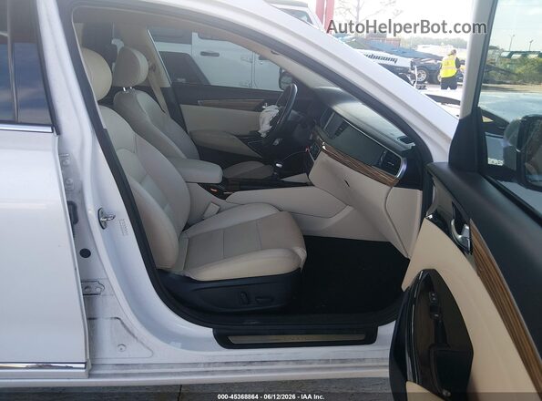 KNALB4J16J5116472 2018 KIA CADENZA White წინა სალონის ხედი
