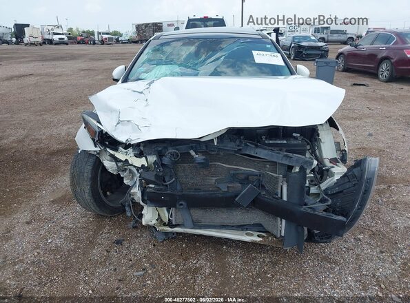 KNALC4J14H5060622 2017 KIA CADENZA Белый Вид задней части салона