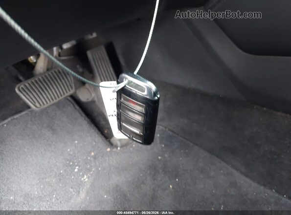 KNALC4J18H5070358 2017 KIA CADENZA Silver Dashboard view