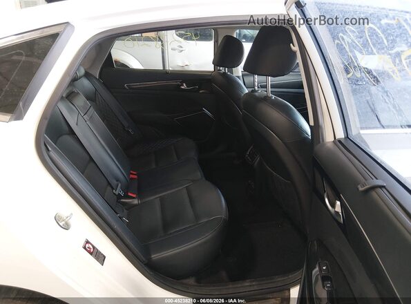 KNALC4J18H5070585 2017 KIA CADENZA White VIN კოდის სტიკერის ხედი
