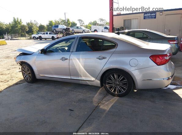 KNALN4D76G5220721 2016 KIA CADENZA Silver Widok wnętrza z tyłu