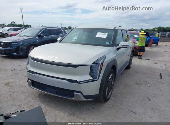 KNDAB5S16R6020443 2024 KIA EV9 Silver Przód lewy