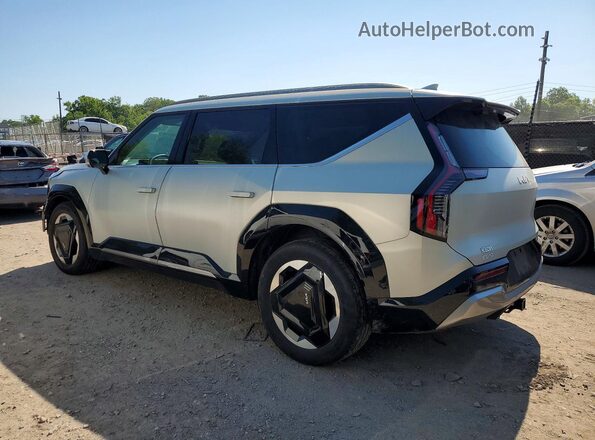 KNDADFS50R6028136 2024 KIA EV9 Silver 