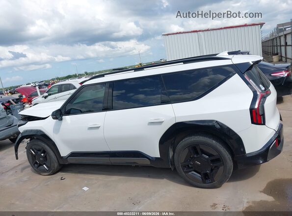 KNDAEFS50R6033382 2024 KIA EV9 White 
