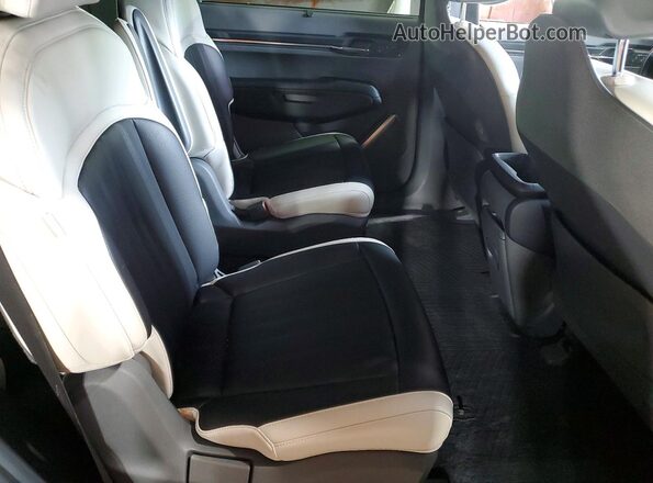 KNDAEFS55R6020255 2024 KIA EV9 Black 