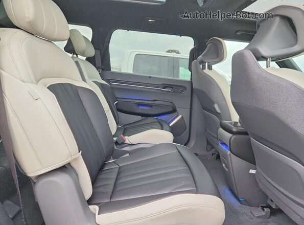 KNDAEFS58T6066279 2026 KIA EV9 Серый 