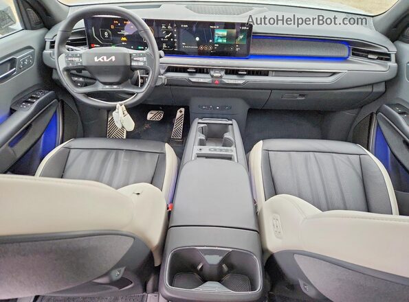 KNDAEFS58T6066279 2026 KIA EV9 Серый 
