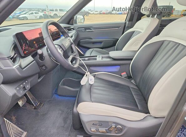 KNDAEFS58T6066279 2026 KIA EV9 Серый 
