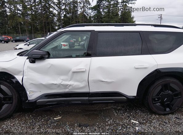 KNDAEFS59S6054513 2025 KIA EV9 Белый Панорамный вид салона 360°
