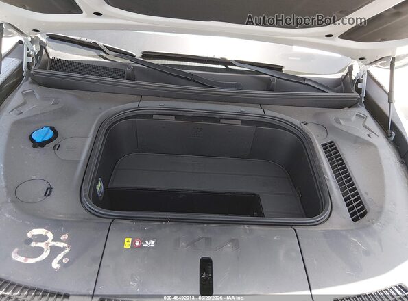 KNDAFFS50R6024100 2024 KIA EV9 Blue Vista trasera