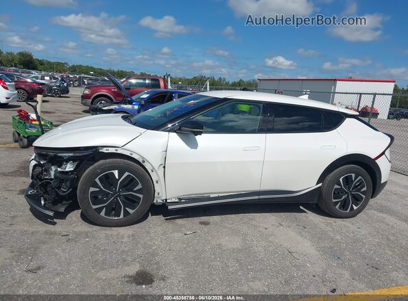 KNDC34LA0P5603236 2023 KIA EV6 Белый Панорамный вид салона 360°