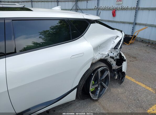 KNDC5DLE9P5133771 2023 KIA EV6 White წინა ხედი