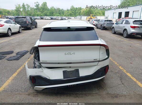 KNDC5DLE9P5133771 2023 KIA EV6 White 