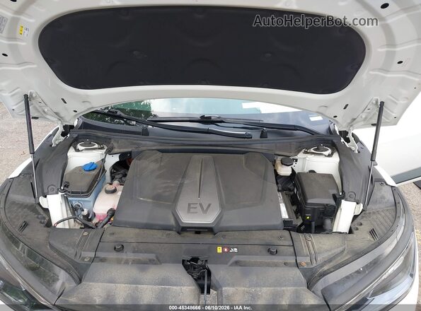 KNDC5DLE9P5133771 2023 KIA EV6 White უკანა ხედი