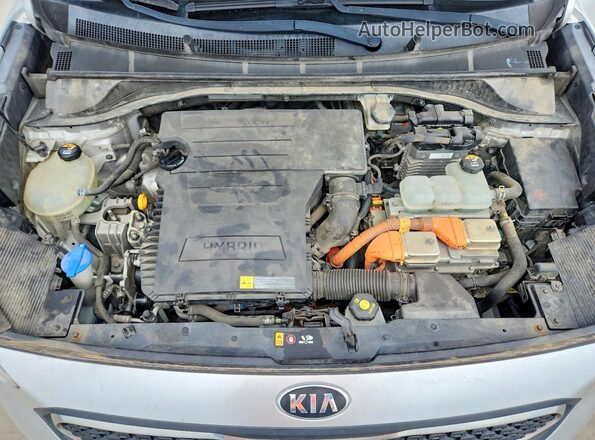 KNDCB3LC0K5312310 2019 KIA NIRO Серебряный Вид задней части салона