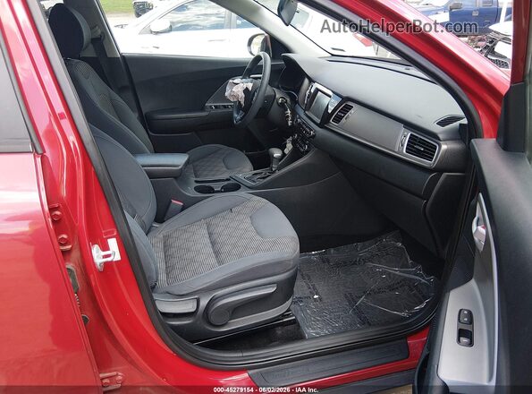 KNDCB3LC1H5040438 2017 KIA NIRO Red 