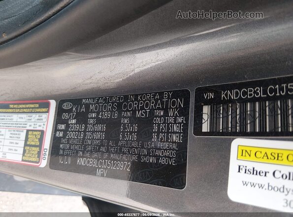 KNDCB3LC1J5123972 2018 KIA NIRO Gray Вид підкапотного простору
