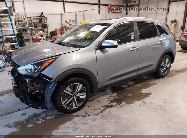 KNDCB3LC2N5506342 2022 KIA NIRO Серый Передняя левая четверть