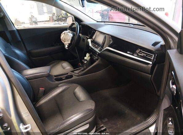 KNDCB3LC2N5506342 2022 KIA NIRO Серый Вид салона спереди