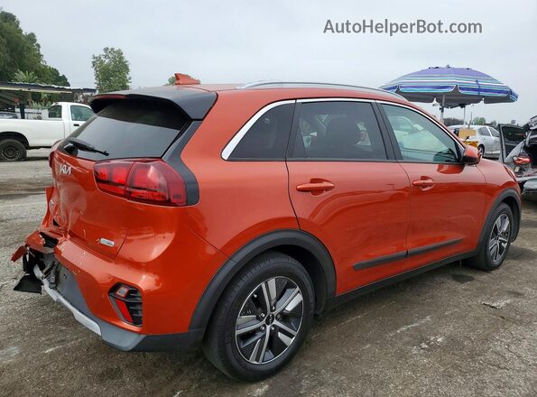 KNDCB3LC2N5545707 2022 KIA NIRO Orange 