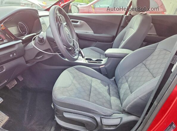 KNDCB3LC4L5425243 2020 KIA NIRO Red 