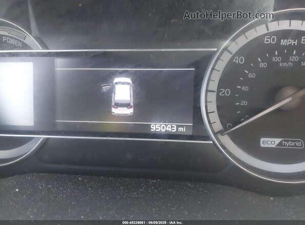 KNDCB3LC5N5499029 2022 KIA NIRO Silver 