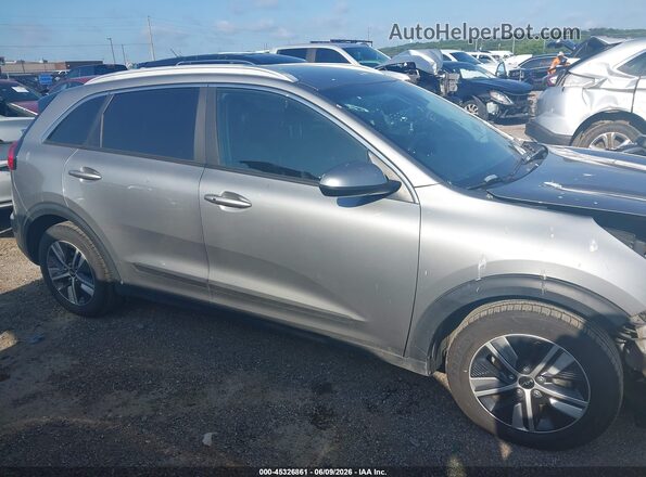 KNDCB3LC5N5499029 2022 KIA NIRO Silver Vista interior de 360 grados