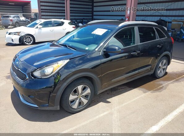 KNDCB3LC6J5210296 2018 KIA NIRO Черный Передняя левая четверть
