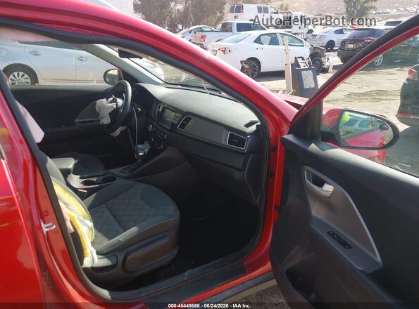 KNDCB3LC6K5352603 2019 KIA NIRO Red წინა სალონის ხედი