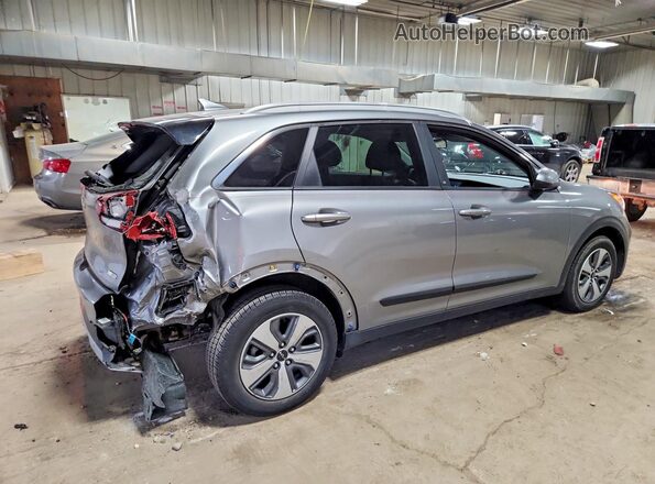KNDCB3LC6N5540459 2022 KIA NIRO Silver Rear right