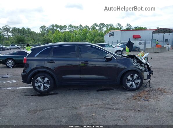 KNDCC3LC1H5069791 2017 KIA NIRO Dark Brown Widok wnętrza z tyłu