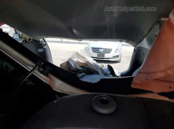 KNDCC3LC1J5110569 2018 KIA NIRO Белый Вид задних сидений