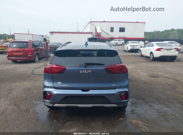 KNDCC3LC2N5502272 2022 KIA NIRO Blue 
