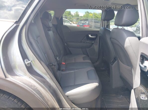 KNDCC3LC4H5066822 2017 KIA NIRO Gray 