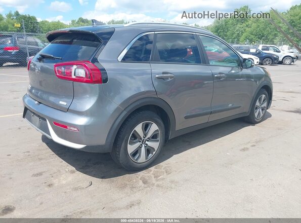 KNDCC3LC4H5066822 2017 KIA NIRO Gray 