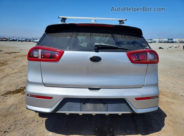 KNDCC3LC4J5128323 2018 KIA NIRO Silver 