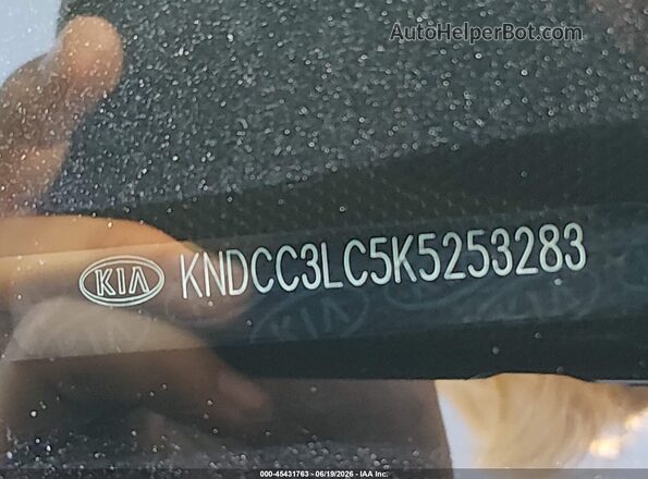 KNDCC3LC5K5253283 2019 KIA NIRO Черный Вид подкапотного пространства