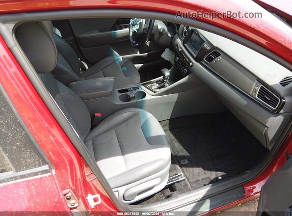 KNDCC3LC7K5281649 2019 KIA NIRO Red Front interior view