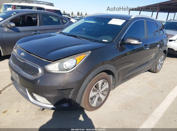 KNDCC3LC8H5057461 2017 KIA NIRO Gray Առջևի ձախ երեք քառորդ տեսարան