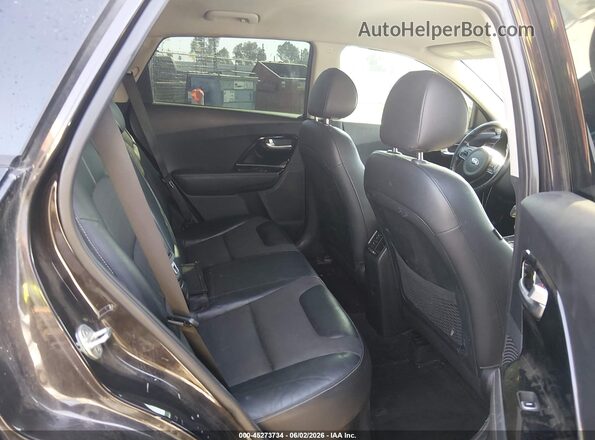 KNDCC3LC8H5057461 2017 KIA NIRO Gray VIN կոդի պիտակի տեսք